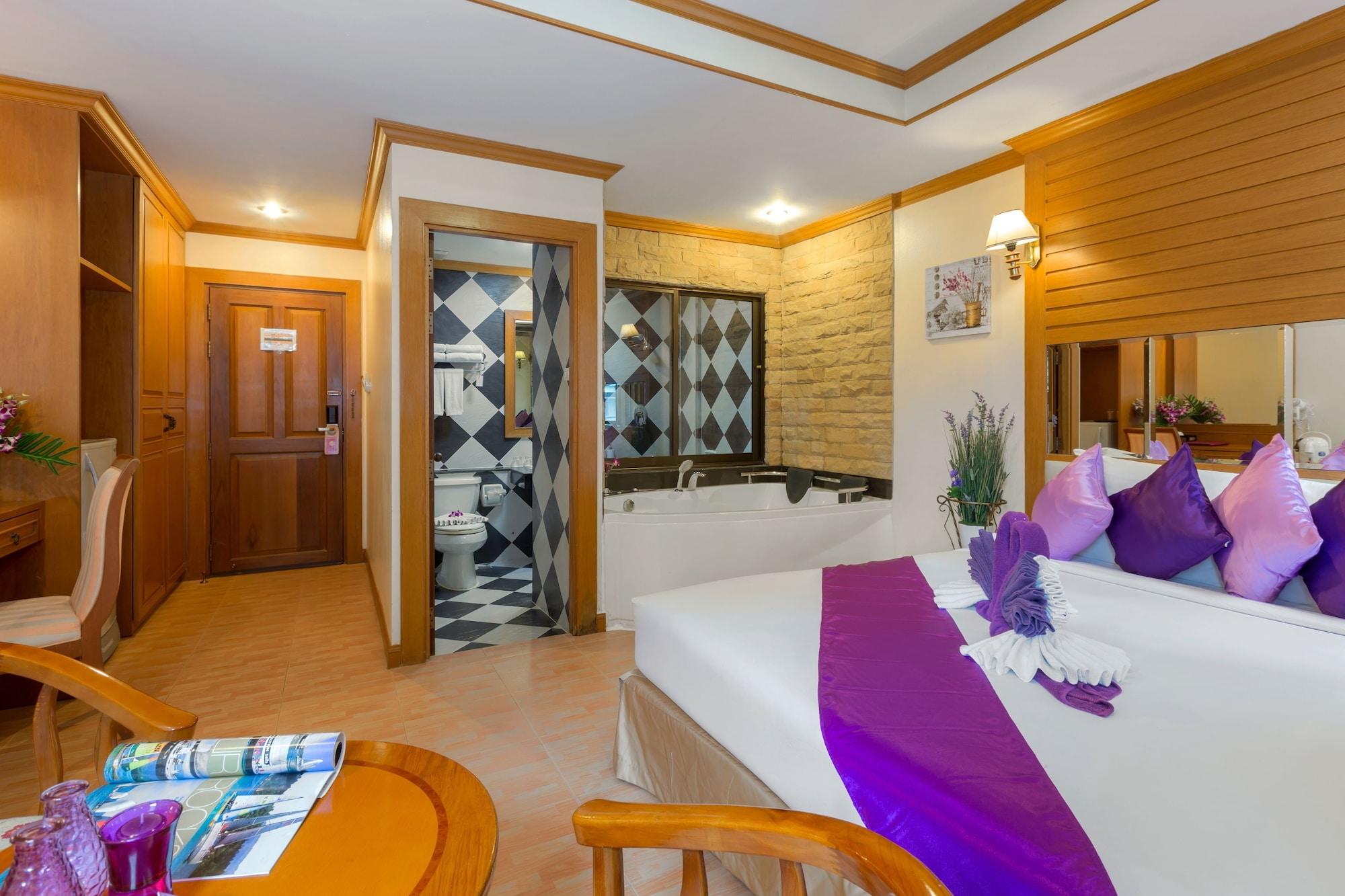 Bangkok Residence Patong Exterior photo